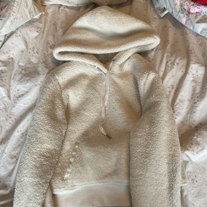 fuzzy white cropped hoodie